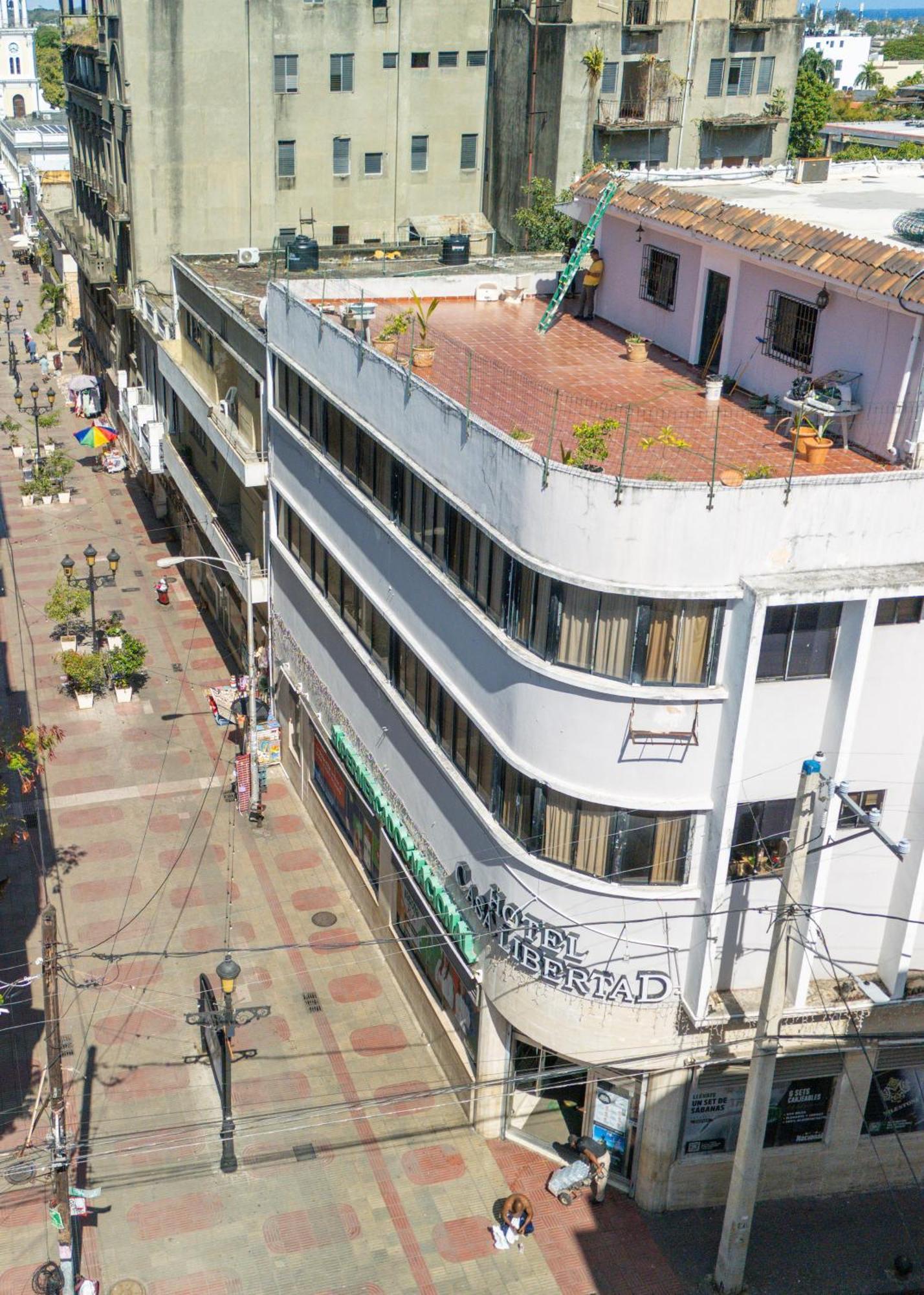Hotel Libertad At Historic Main Street Santo Domingo Exterior foto