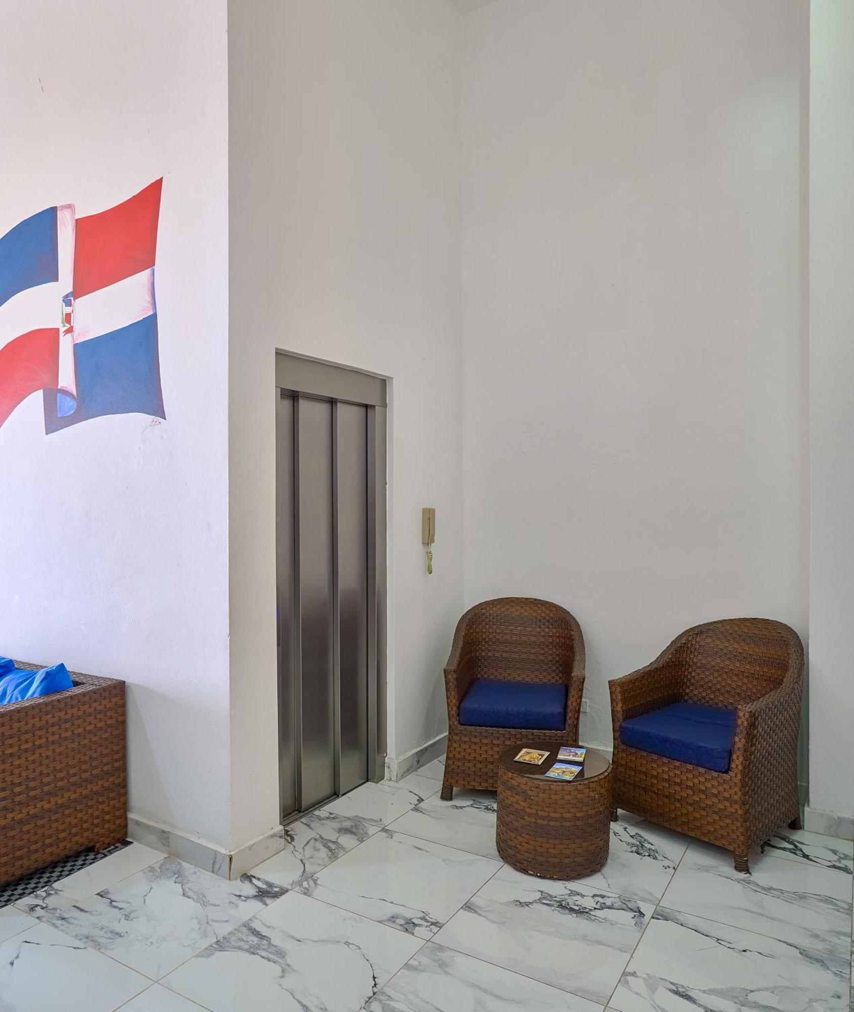 Hotel Libertad At Historic Main Street Santo Domingo Exterior foto