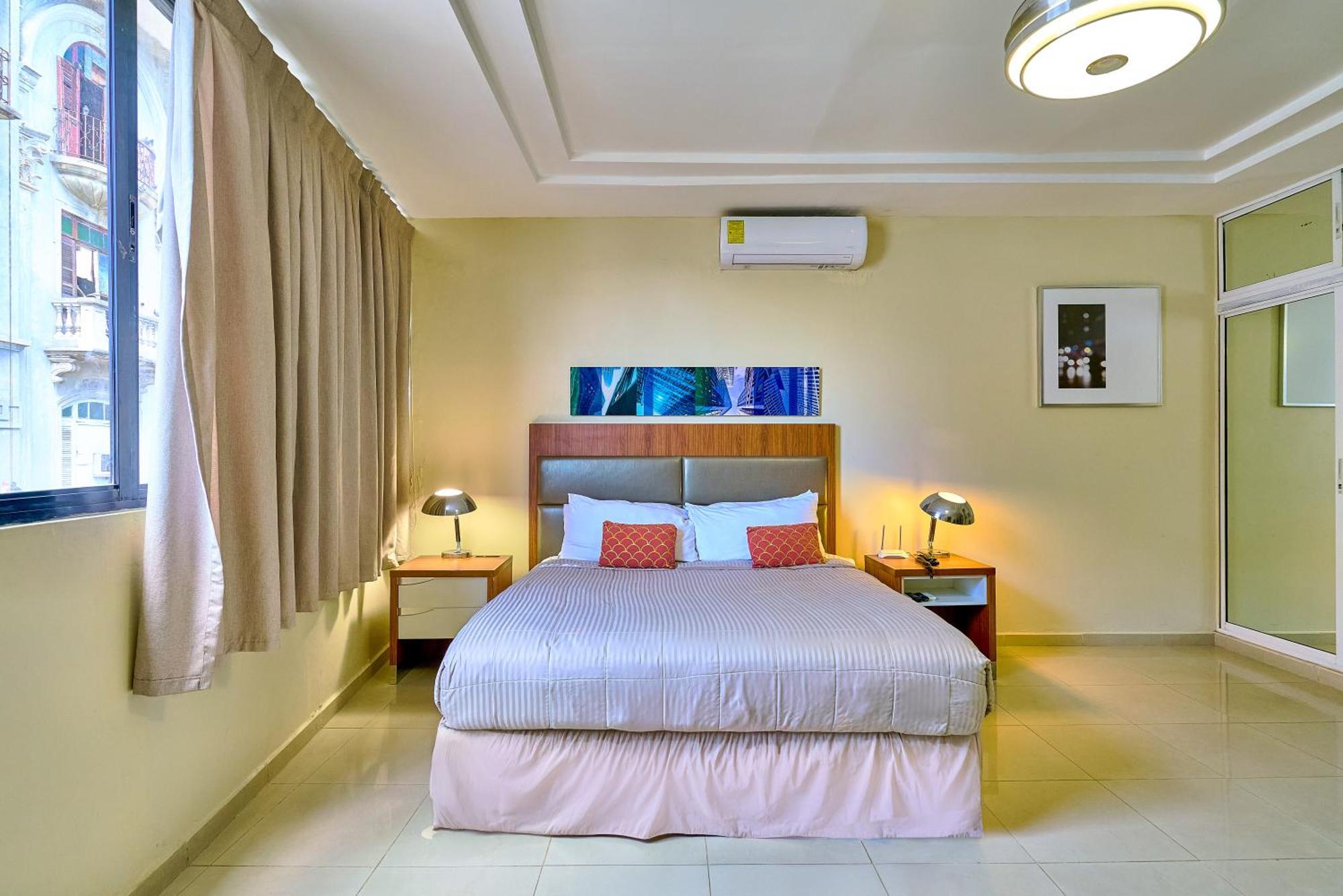 Hotel Libertad At Historic Main Street Santo Domingo Exterior foto